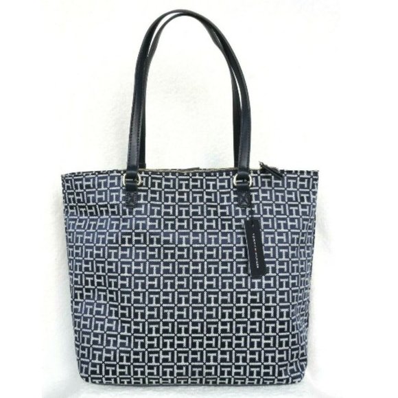 Tommy Hilfiger Jacquard Tote Shoulder Handbags - Picture 2 of 8